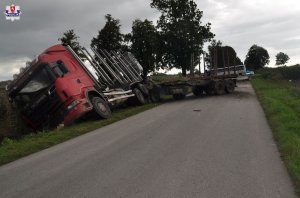 Zdjęcie ciężarowej scanii z wypadku drogowego w Kopyłowie.