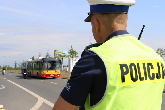 policjant wydziału ruchu drogowego