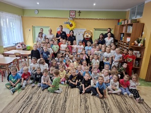 spotkanie policjantów z przedszkolakami