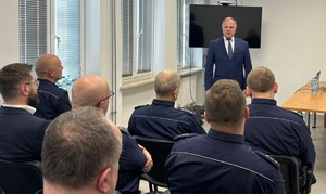 odprawa roczna w komendzie policji