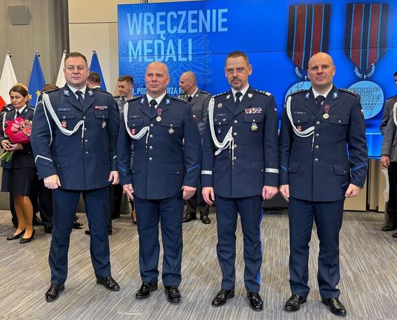 lubelscy policjanci odznaczeni medalami