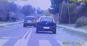 wyprzedzanie na oznakowanym przejściu dla pieszych