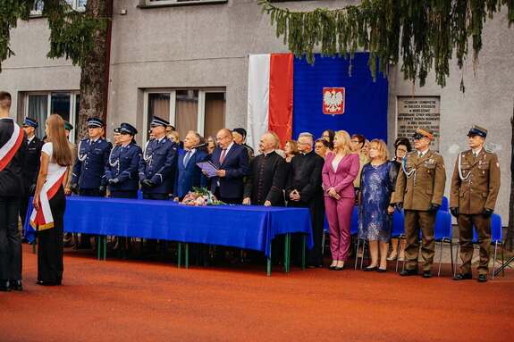 inauguracja roku szkolnego w oddziale o profilu mundurowym