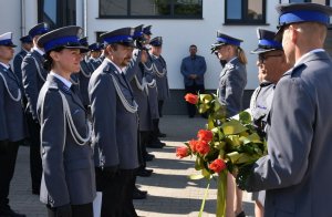 policjanci podczas uroczystości